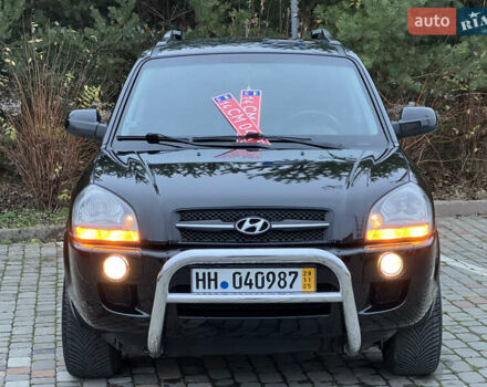 Чорний Хендай Туксон, об'ємом двигуна 1.98 л та пробігом 170 тис. км за 6999 $, фото 31 на Automoto.ua