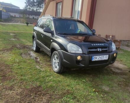 Хендай Туксон 2006 в Заречном на Automoto.ua Черный Хендай Туксон, объемом двигателя 2 л и пробегом 179 тыс. км за 7200 $, фото 1 на Automoto.ua