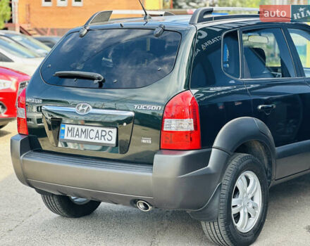 Черный Хендай Туксон, объемом двигателя 0 л и пробегом 202 тыс. км за 8400 $, фото 4 на Automoto.ua