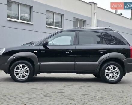 Чорний Хендай Туксон, об'ємом двигуна 1.98 л та пробігом 123 тис. км за 7950 $, фото 24 на Automoto.ua