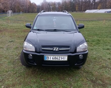 Чорний Хендай Туксон, об'ємом двигуна 2 л та пробігом 220 тис. км за 8300 $, фото 1 на Automoto.ua