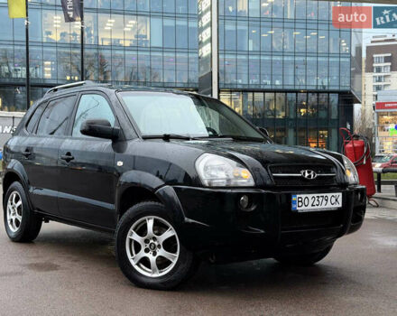 Чорний Хендай Туксон, об'ємом двигуна 1.99 л та пробігом 310 тис. км за 6399 $, фото 8 на Automoto.ua