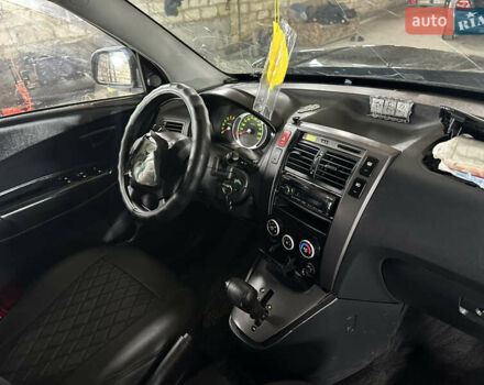 Чорний Хендай Туксон, об'ємом двигуна 2 л та пробігом 252 тис. км за 3000 $, фото 13 на Automoto.ua