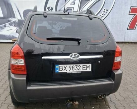 Чорний Хендай Туксон, об'ємом двигуна 2 л та пробігом 270 тис. км за 7500 $, фото 1 на Automoto.ua