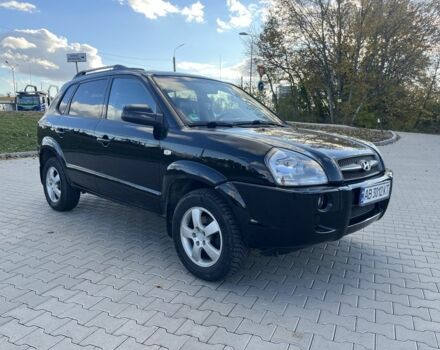 Хендай Туксон 2006 в Виннице на Automoto.ua Черный Хендай Туксон, объемом двигателя 2 л и пробегом 235 тыс. км за 7900 $, фото 1 на Automoto.ua