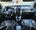 Черный Хендай Туксон, объемом двигателя 2 л и пробегом 192 тыс. км за 7950 $, фото 8 на Automoto.ua