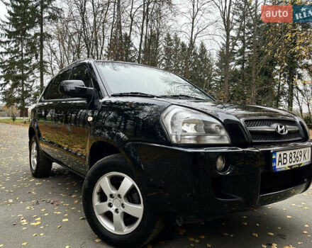 Черный Хендай Туксон, объемом двигателя 1.98 л и пробегом 99 тыс. км за 8999 $, фото 5 на Automoto.ua