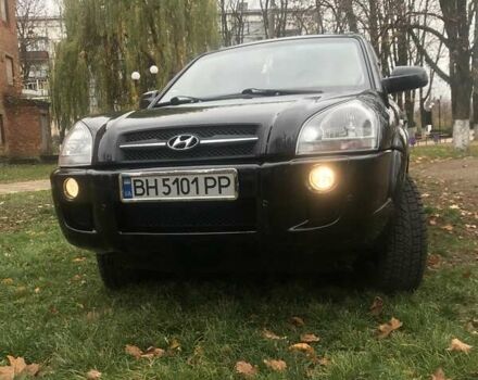 Черный Хендай Туксон, объемом двигателя 2 л и пробегом 210 тыс. км за 8999 $, фото 8 на Automoto.ua