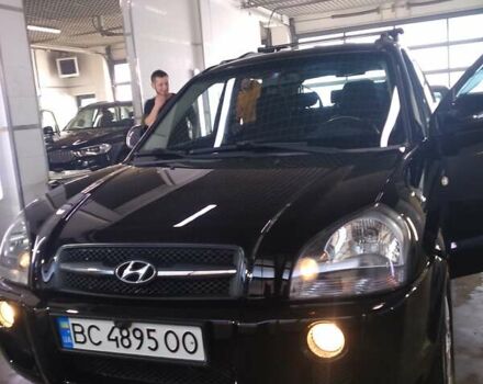 Хендай Туксон 2007 в Львове на Automoto.ua Черный Хендай Туксон, объемом двигателя 2 л и пробегом 237 тыс. км за 9000 $, фото 16 на Automoto.ua
