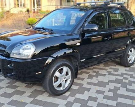 Хендай Туксон 2007 в Нежине на Automoto.ua Черный Хендай Туксон, объемом двигателя 2 л и пробегом 190 тыс. км за 8199 $, фото 16 на Automoto.ua
