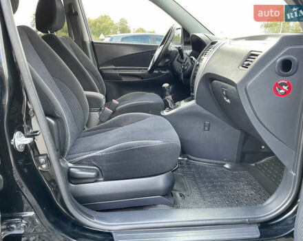 Черный Хендай Туксон, объемом двигателя 2 л и пробегом 224 тыс. км за 7750 $, фото 21 на Automoto.ua
