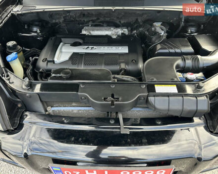 Чорний Хендай Туксон, об'ємом двигуна 2 л та пробігом 180 тис. км за 7999 $, фото 20 на Automoto.ua