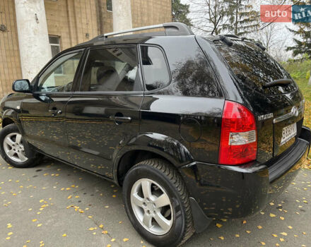 Черный Хендай Туксон, объемом двигателя 1.98 л и пробегом 99 тыс. км за 8999 $, фото 10 на Automoto.ua