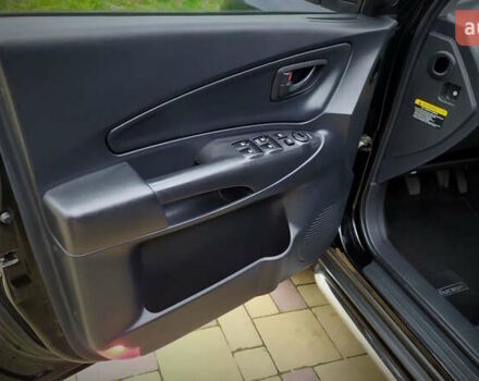 Чорний Хендай Туксон, об'ємом двигуна 2 л та пробігом 229 тис. км за 8600 $, фото 102 на Automoto.ua