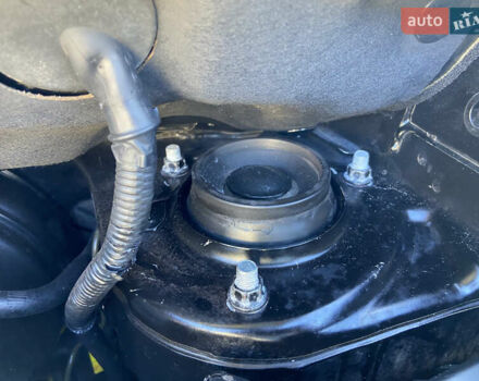 Черный Хендай Туксон, объемом двигателя 1.98 л и пробегом 197 тыс. км за 8000 $, фото 56 на Automoto.ua