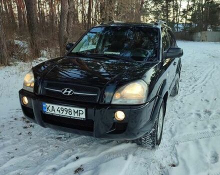 Черный Хендай Туксон, объемом двигателя 1.98 л и пробегом 335 тыс. км за 7800 $, фото 18 на Automoto.ua