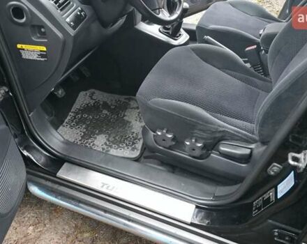 Чорний Хендай Туксон, об'ємом двигуна 2 л та пробігом 207 тис. км за 8200 $, фото 28 на Automoto.ua