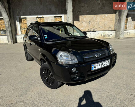 Черный Хендай Туксон, объемом двигателя 2 л и пробегом 189 тыс. км за 8250 $, фото 23 на Automoto.ua