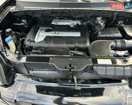 Чорний Хендай Туксон, об'ємом двигуна 2 л та пробігом 180 тис. км за 7999 $, фото 19 на Automoto.ua