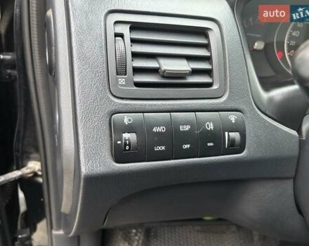 Черный Хендай Туксон, объемом двигателя 1.98 л и пробегом 147 тыс. км за 8000 $, фото 27 на Automoto.ua