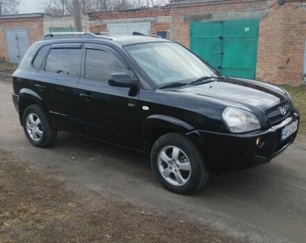 Чорний Хендай Туксон, об'ємом двигуна 2 л та пробігом 246 тис. км за 8100 $, фото 1 на Automoto.ua