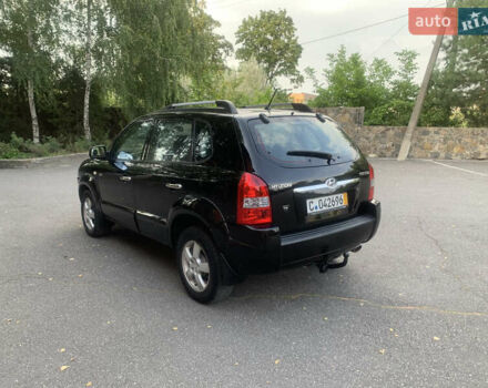 Чорний Хендай Туксон, об'ємом двигуна 1.98 л та пробігом 220 тис. км за 6700 $, фото 2 на Automoto.ua