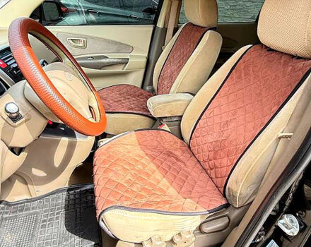 Хендай Туксон 2007 у Новой Водолаге на Automoto.ua Чорний Хендай Туксон, об'ємом двигуна 2 л та пробігом 170 тис. км за 8300 $, фото 9 на Automoto.ua