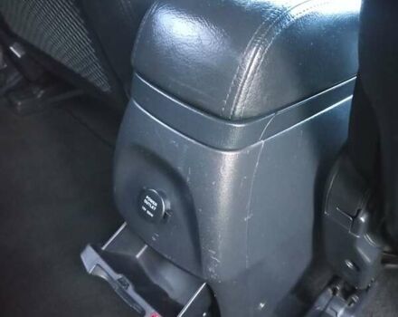 Чорний Хендай Туксон, об'ємом двигуна 1.98 л та пробігом 192 тис. км за 7950 $, фото 38 на Automoto.ua