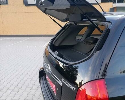 Чорний Хендай Туксон, об'ємом двигуна 1.98 л та пробігом 192 тис. км за 7950 $, фото 18 на Automoto.ua
