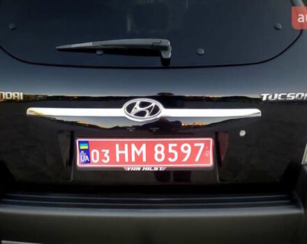 Черный Хендай Туксон, объемом двигателя 2 л и пробегом 230 тыс. км за 8600 $, фото 72 на Automoto.ua