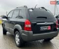 Черный Хендай Туксон, объемом двигателя 2 л и пробегом 163 тыс. км за 7690 $, фото 8 на Automoto.ua