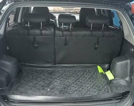 Чорний Хендай Туксон, об'ємом двигуна 2 л та пробігом 308 тис. км за 7555 $, фото 8 на Automoto.ua