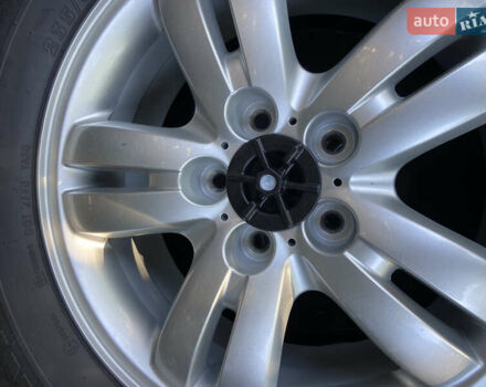 Черный Хендай Туксон, объемом двигателя 1.98 л и пробегом 197 тыс. км за 8000 $, фото 23 на Automoto.ua