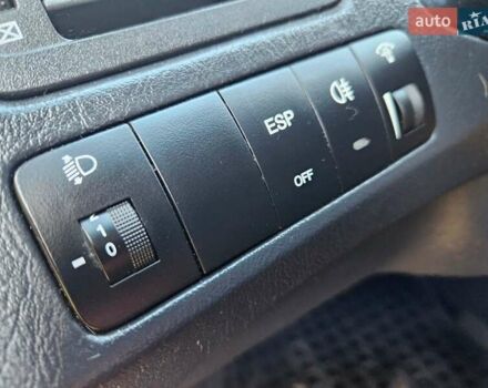 Чорний Хендай Туксон, об'ємом двигуна 2 л та пробігом 152 тис. км за 7950 $, фото 13 на Automoto.ua