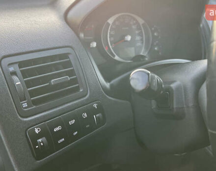 Черный Хендай Туксон, объемом двигателя 1.98 л и пробегом 243 тыс. км за 8500 $, фото 32 на Automoto.ua