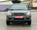 Чорний Хендай Туксон, об'ємом двигуна 2 л та пробігом 230 тис. км за 6850 $, фото 2 на Automoto.ua