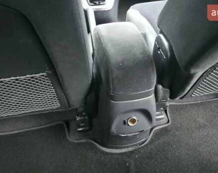 Чорний Хендай Туксон, об'ємом двигуна 2 л та пробігом 207 тис. км за 8200 $, фото 36 на Automoto.ua