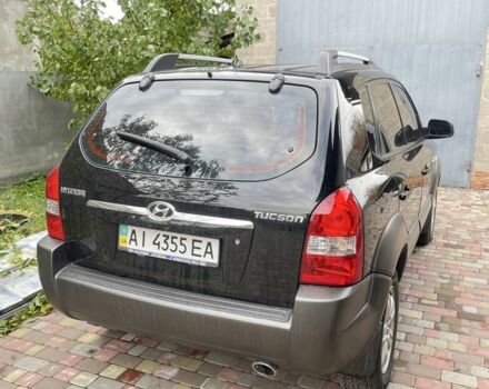 Хендай Туксон 2007 в Прилуках на Automoto.ua Черный Хендай Туксон, объемом двигателя 2 л и пробегом 280 тыс. км за 7200 $, фото 3 на Automoto.ua