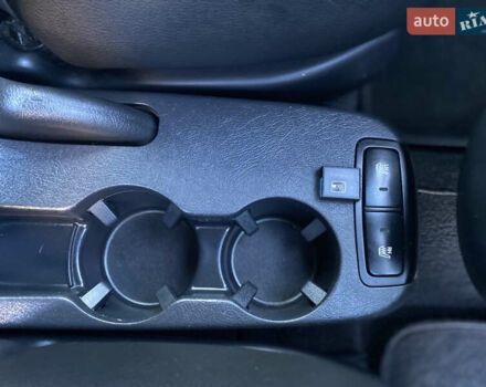 Хендай Туксон 2007 у Одесі на Automoto.ua Чорний Хендай Туксон, об'ємом двигуна 1.98 л та пробігом 180 тис. км за 8999 $, фото 13 на Automoto.ua