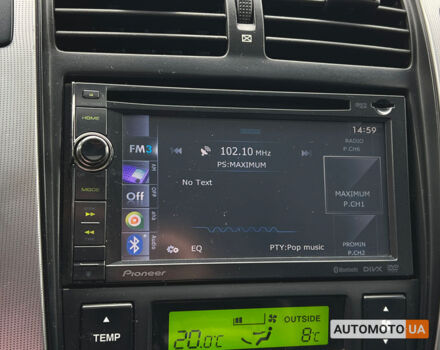 Черный Хендай Туксон, объемом двигателя 2 л и пробегом 201 тыс. км за 8600 $, фото 16 на Automoto.ua