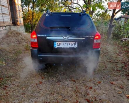 Чорний Хендай Туксон, об'ємом двигуна 2.66 л та пробігом 200 тис. км за 8900 $, фото 7 на Automoto.ua