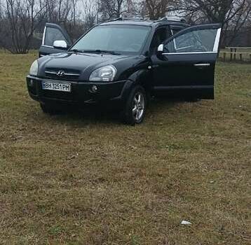 Хендай Туксон 2007 в Савране на Automoto.ua Черный Хендай Туксон, объемом двигателя 2 л и пробегом 199 тыс. км за 8300 $, фото 8 на Automoto.ua