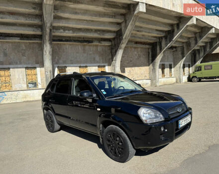 Черный Хендай Туксон, объемом двигателя 2 л и пробегом 189 тыс. км за 8250 $, фото 8 на Automoto.ua