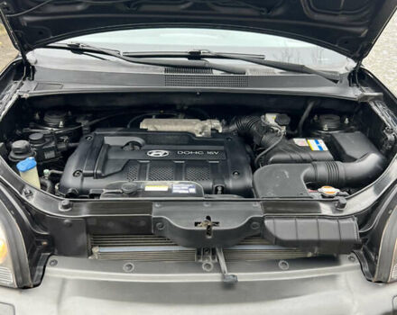 Чорний Хендай Туксон, об'ємом двигуна 1.98 л та пробігом 155 тис. км за 8750 $, фото 28 на Automoto.ua