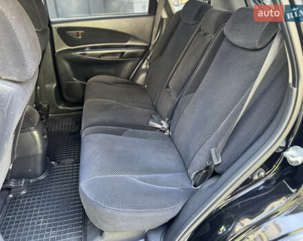 Чорний Хендай Туксон, об'ємом двигуна 1.98 л та пробігом 190 тис. км за 8200 $, фото 27 на Automoto.ua