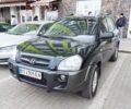 Черный Хендай Туксон, объемом двигателя 2 л и пробегом 250 тыс. км за 7900 $, фото 5 на Automoto.ua