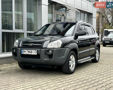Чорний Хендай Туксон, об'ємом двигуна 2.66 л та пробігом 145 тис. км за 8900 $, фото 4 на Automoto.ua