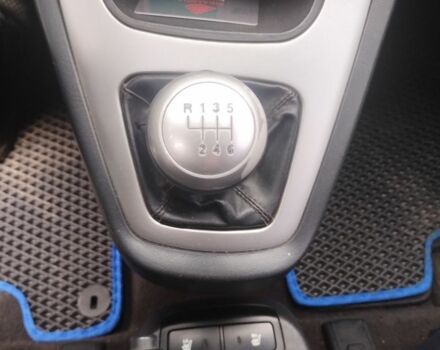 Чорний Хендай Туксон, об'ємом двигуна 2 л та пробігом 246 тис. км за 8100 $, фото 10 на Automoto.ua