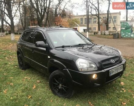 Черный Хендай Туксон, объемом двигателя 2 л и пробегом 210 тыс. км за 8999 $, фото 15 на Automoto.ua