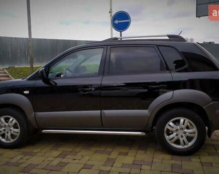 Чорний Хендай Туксон, об'ємом двигуна 2 л та пробігом 229 тис. км за 8600 $, фото 16 на Automoto.ua